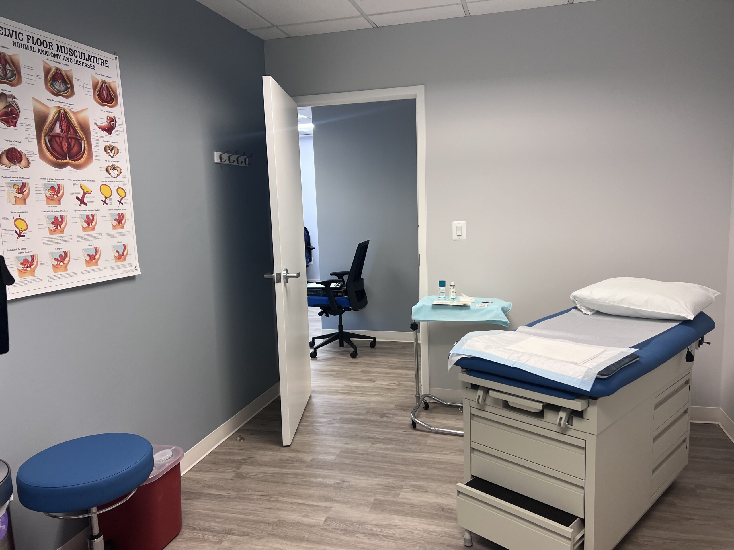 Falls Church Pelvic Rehabilitation Medicine Patient Room